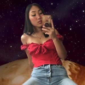 Hey guys, I’m Leah :)